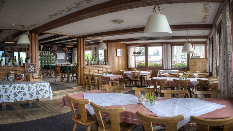 Imagen de los interiores del Hotel Angerer Alm. Foto 19