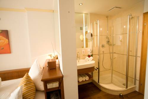 Imagen de la habitación del Hotel Angerhof Kur- Und Thermenhotel. Foto 9