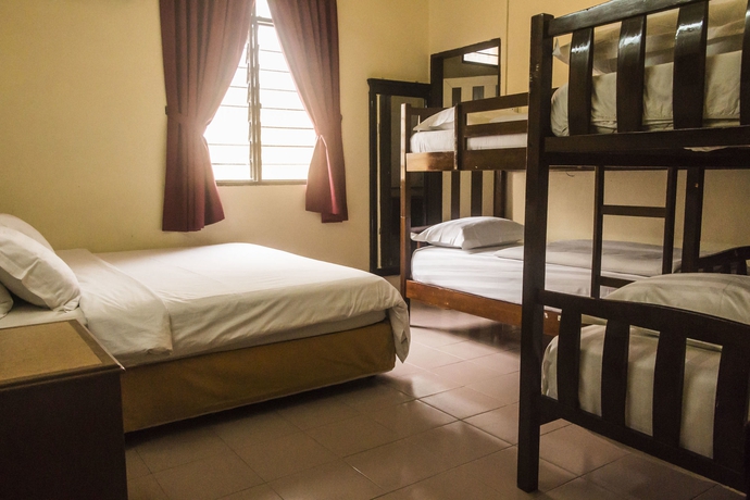 Imagen de los interiores del Hotel Anggerik Lodging. Foto 15