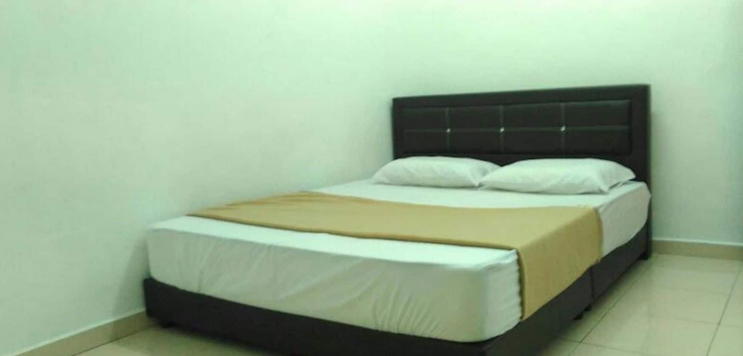 Imagen de la habitación del Hotel Anggerik Residence. Foto 5