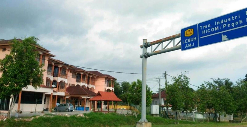 Imagen de los exteriores del Hotel Anggerik Residence. Foto 14