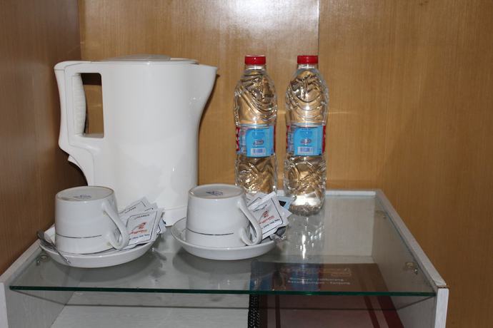 Imagen de la habitación del Hotel Anggraeni Ketanggungan. Foto 8