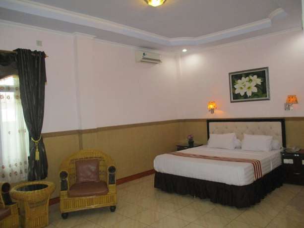 Imagen de la habitación del Hotel Anggraeni Ketanggungan. Foto 13