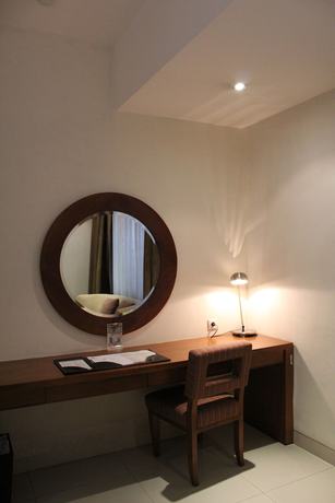 Imagen de la habitación del Hotel Anggrek Shopping Hotel. Foto 4