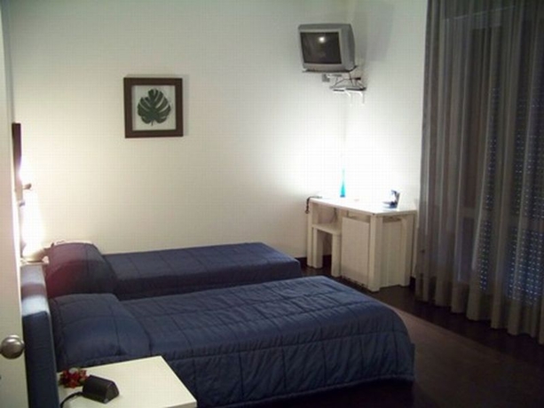Imagen general del Hotel Angi. Foto 2