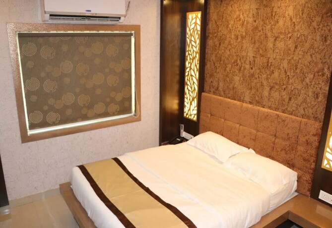 Imagen de la habitación del Hotel Angina. Foto 34