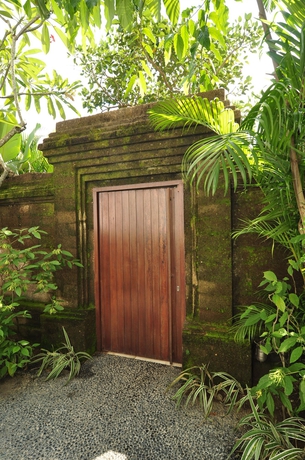 Imagen de los exteriores del Hotel Anginsepoi Villa. Foto 11