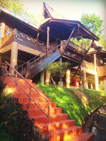 Imagen de la habitación del Hotel Angkhang Nature Resort. Foto 10
