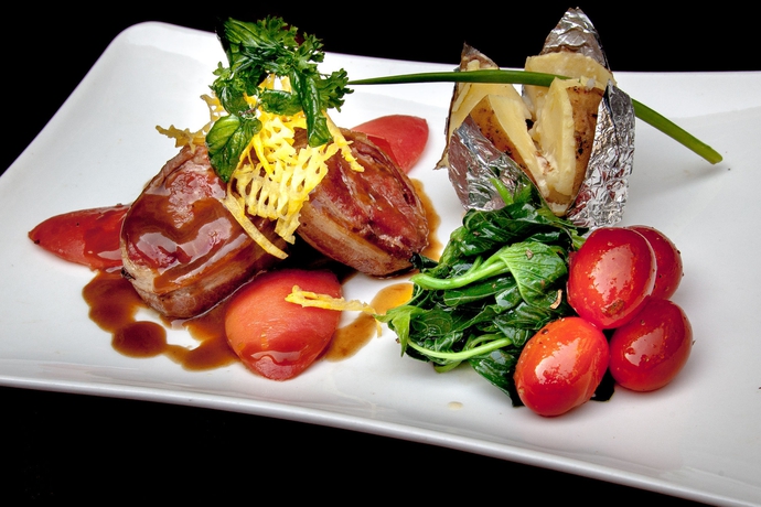 Imagen del bar/restaurante del Hotel Angkor Holiday. Foto 4