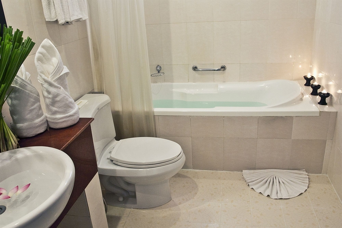 Imagen de la habitación del Hotel Angkor Panoramic Boutique. Foto 10