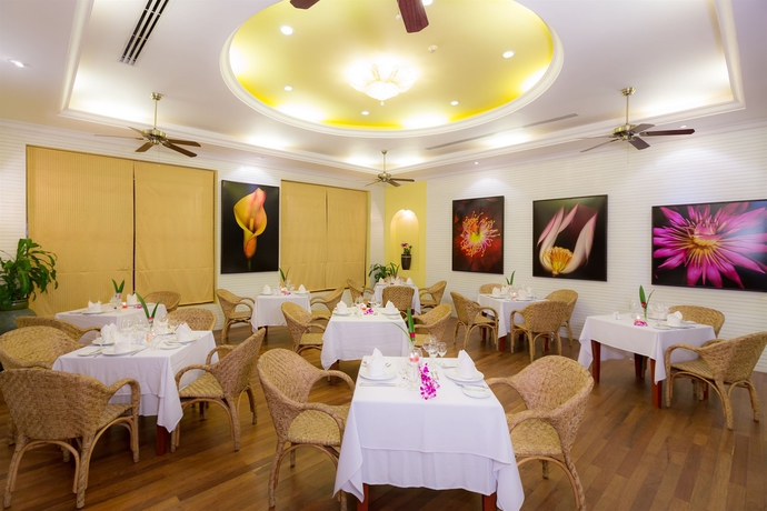 Imagen del bar/restaurante del Hotel Angkor Paradise. Foto 2