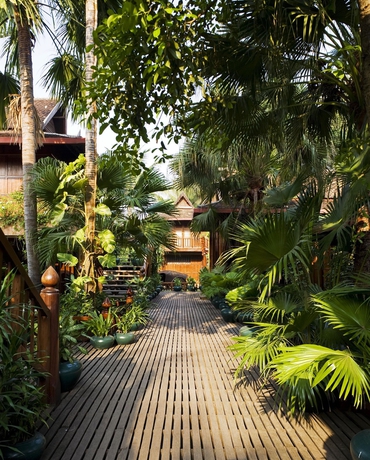 Imagen de los exteriores del Hotel Angkor Village. Foto 9