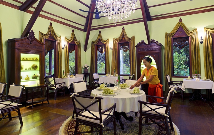 Imagen del bar/restaurante del Hotel Angkor Village Resort and Spa. Foto 3