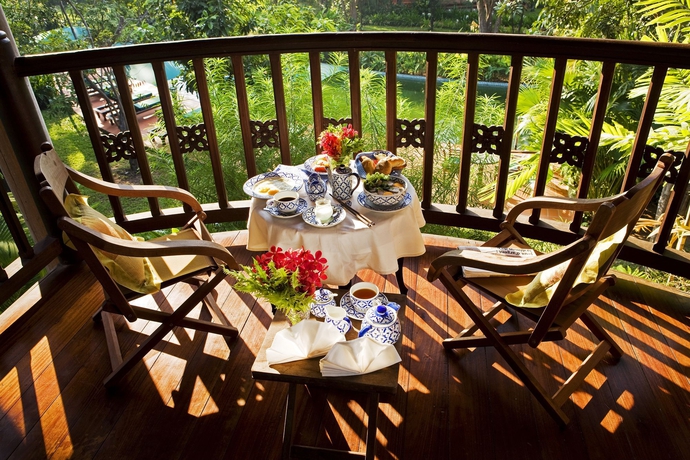 Imagen de la habitación del Hotel Angkor Village Resort and Spa. Foto 4