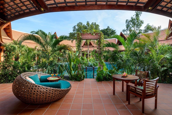 Imagen de los exteriores del Hotel Angkor Village Resort and Spa. Foto 8