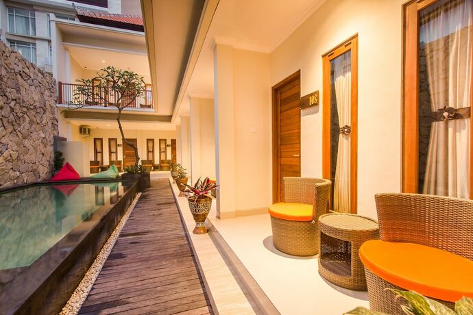 Imagen general del Hotel Angkul Angkul Segara Beach Kuta. Foto 10