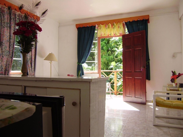 Imagen de los exteriores del Hotel Angler Apartments. Foto 8