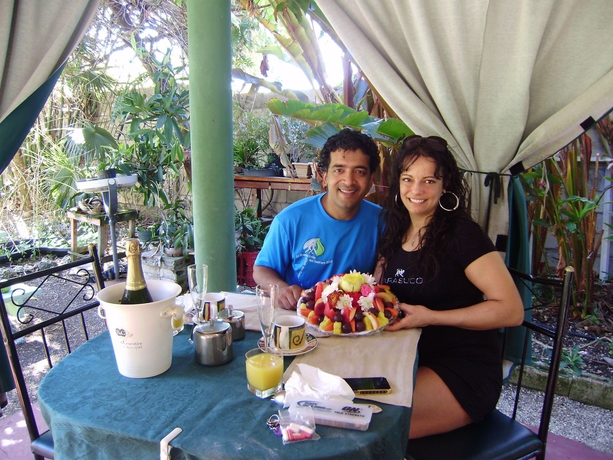 Imagen del bar/restaurante del Hotel Angler Apartments. Foto 4