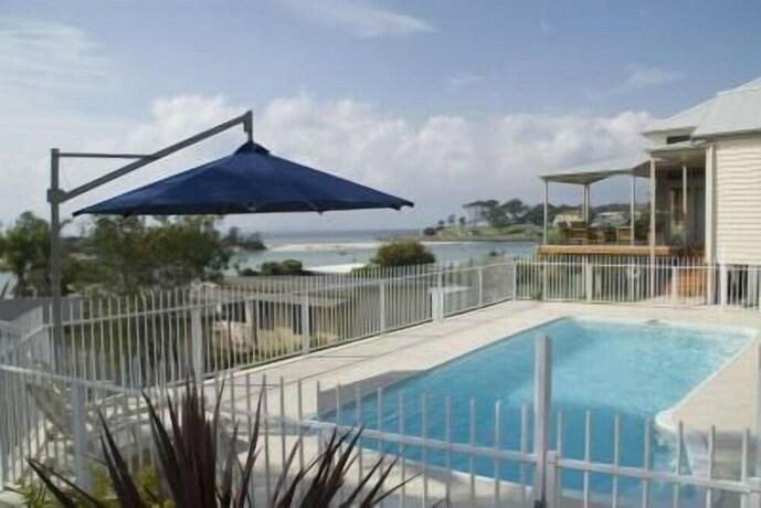 Imagen de la piscina del Hotel Anglesea Lodge. Foto 39