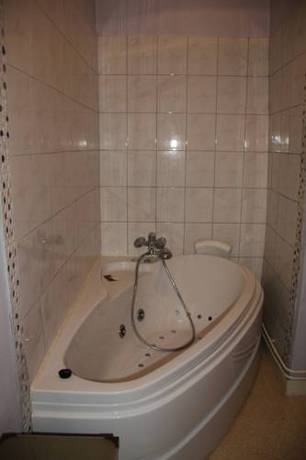 Imagen de la habitación del Hotel Angleterre, Cherburgo-Octeville. Foto 6