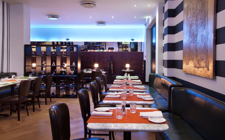 Imagen del bar/restaurante del Hotel Angleterre, San Petersburgo. Foto 5