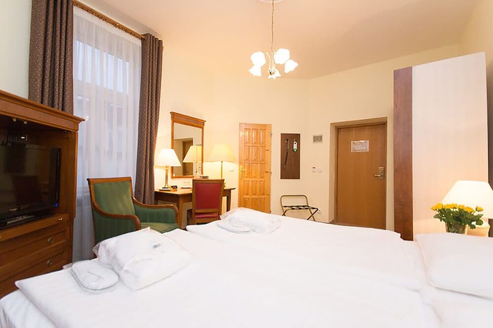 Imagen de la habitación del Hotel Anglick&yacute; Dvůr. Foto 11