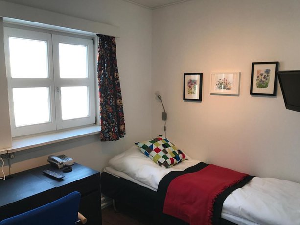 Imagen de la habitación del Hotel Angmagssalik. Foto 15