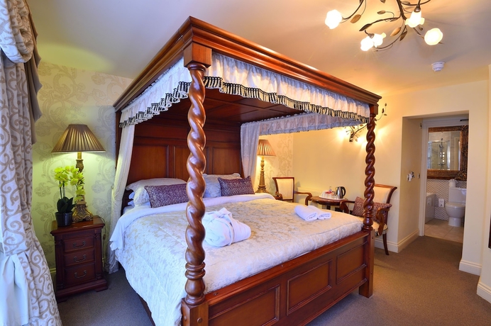 Imagen de la habitación del Hotel Angmering Manor. Foto 7