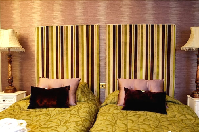 Imagen de la habitación del Hotel Angmering Manor. Foto 13