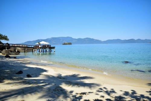 Imagen de la habitación del Hotel Angra Beach. Foto 8