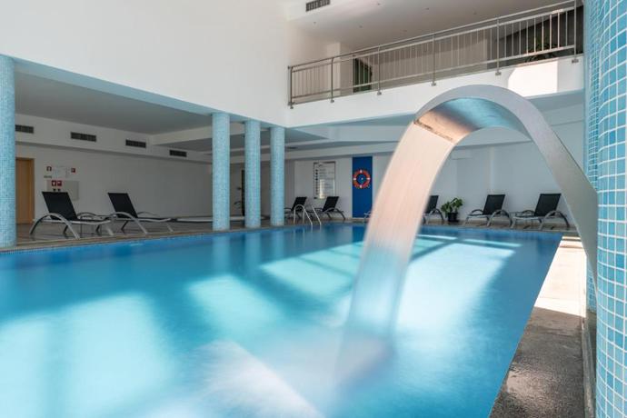 Imagen general del Hotel Angra Marina. Foto 4