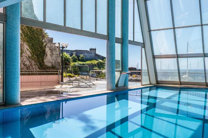 Imagen general del Hotel Angra Marina. Foto 14