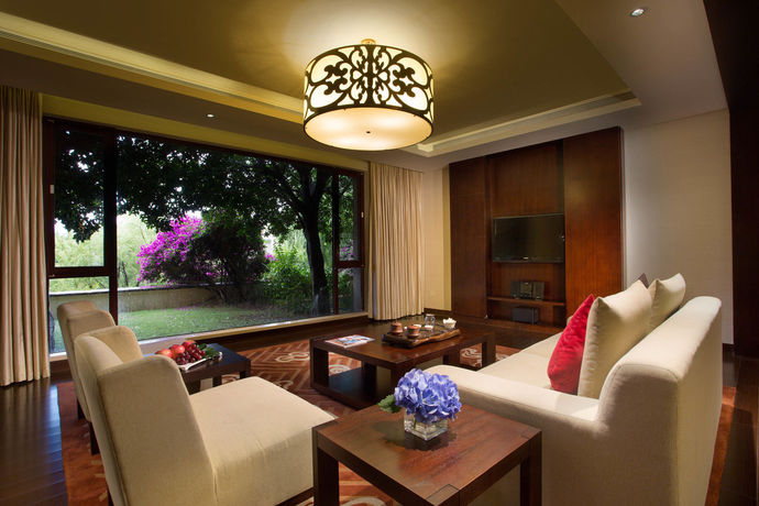 Imagen de la habitación del Hotel Angsana Fuxian Lake. Foto 4