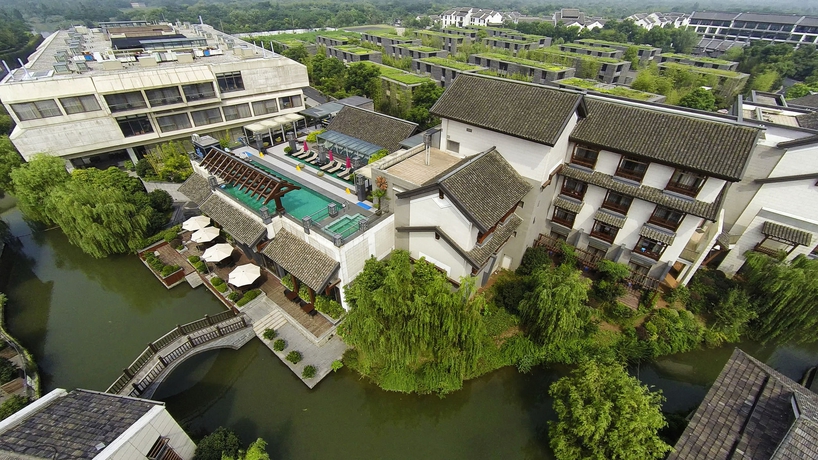 Imagen de los exteriores del Hotel Angsana Hangzhou. Foto 7