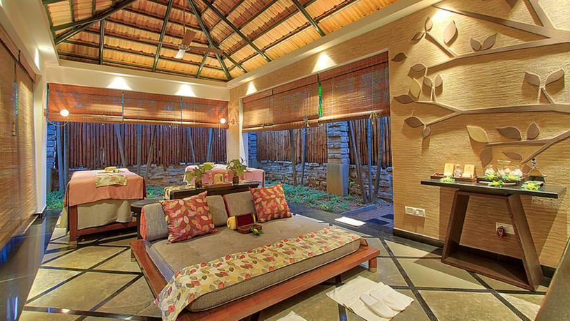 Imagen de la habitación del Hotel Angsana Oasis Spa and Resort. Foto 5