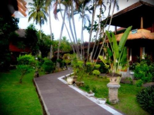 Imagen general del Hotel Angsoka, Kaliasem. Foto 9