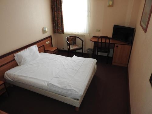 Imagen de la habitación del Hotel Anhalt. Foto 6