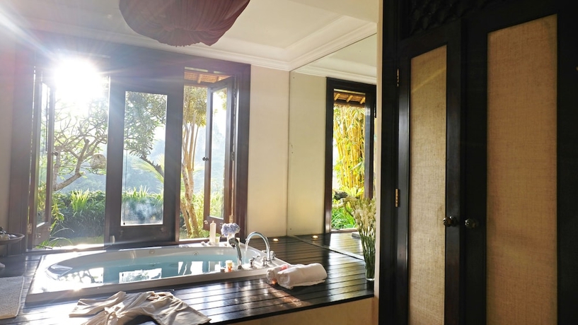 Imagen de la habitación del Hotel Anhera Suite Ubud. Foto 9