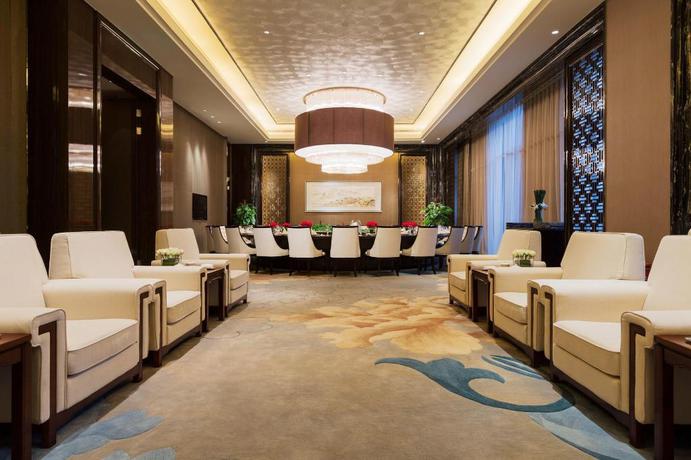 Imagen del bar/restaurante del Hotel Anhui Water Heshun Hotel. Foto 8