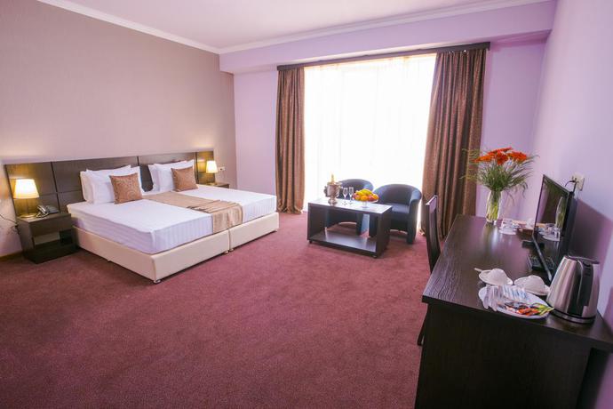 Imagen de la habitación del Hotel Ani Central Inn. Foto 8