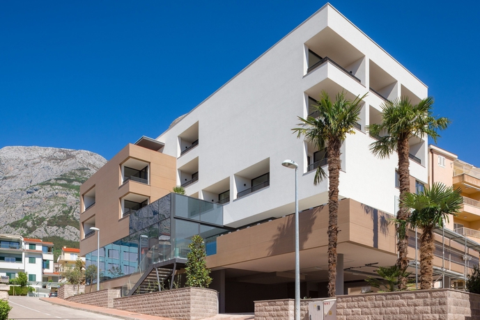 Imagen general del Hotel Ani, Makarska. Foto 2