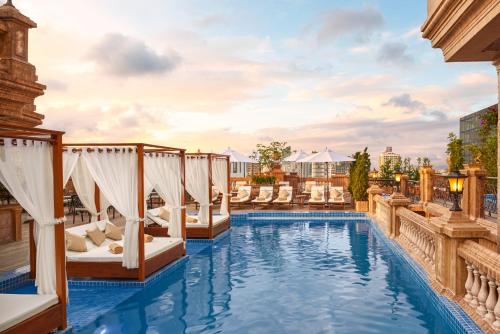 Imagen de la piscina del Hotel Anik Palace. Foto 5