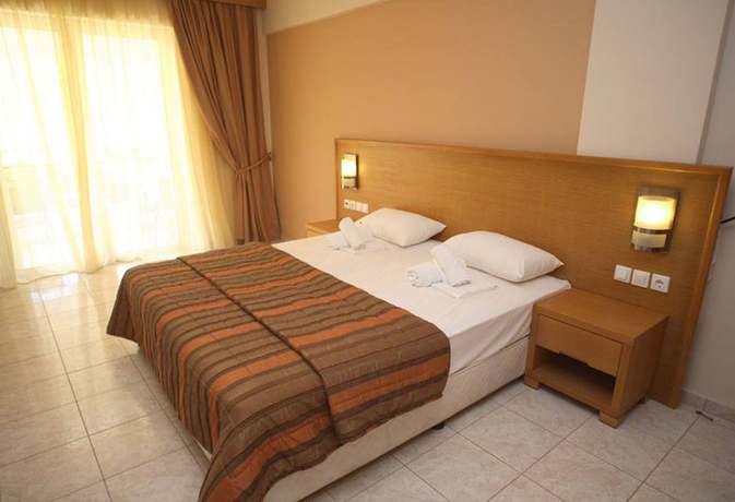 Imagen de la habitación del Hotel Anilio Plaza. Foto 4