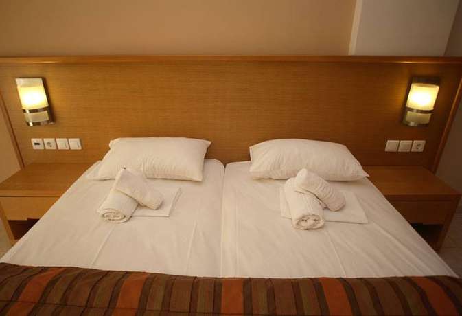 Imagen de la habitación del Hotel Anilio Plaza. Foto 8