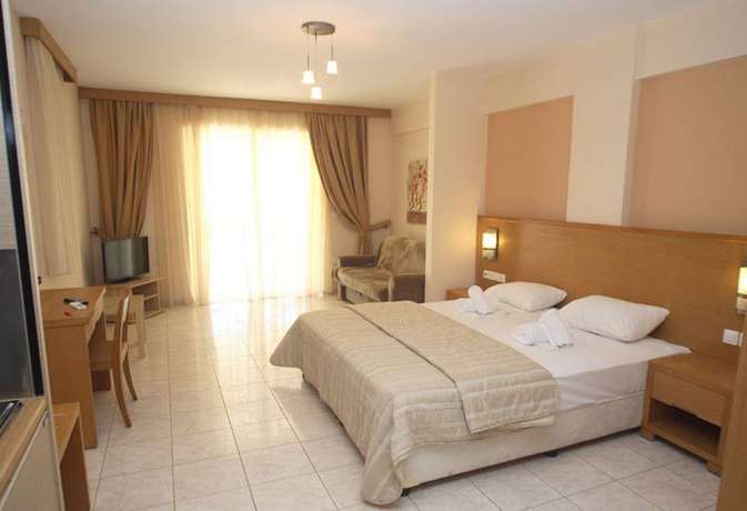 Imagen de la habitación del Hotel Anilio Plaza. Foto 9