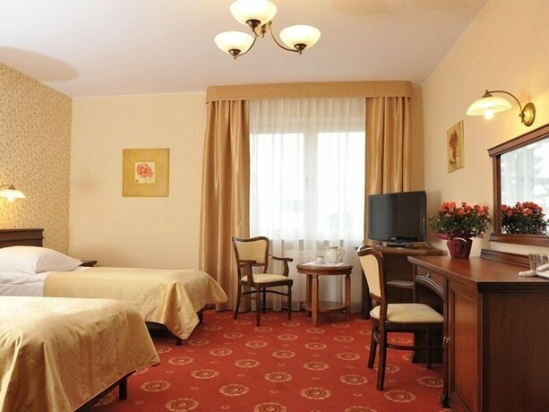 Imagen de la habitación del Hotel Anin Park. Foto 10