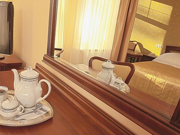Imagen de la habitación del Hotel Anin Park. Foto 13
