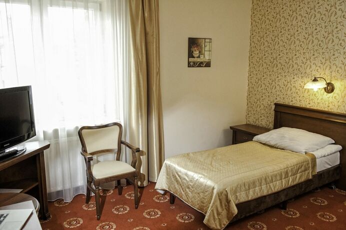 Imagen de la habitación del Hotel Anin Park. Foto 14