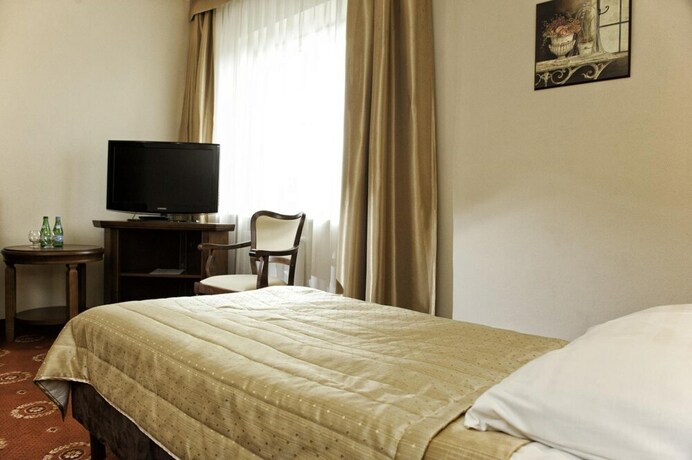 Imagen de la habitación del Hotel Anin Park. Foto 20
