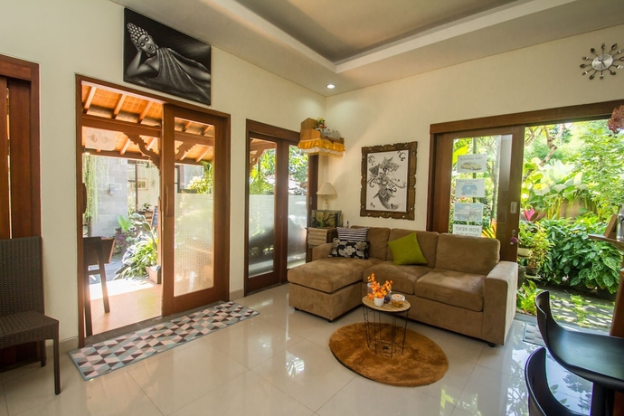 Imagen de los interiores del Hotel Anindya Homestay. Foto 19